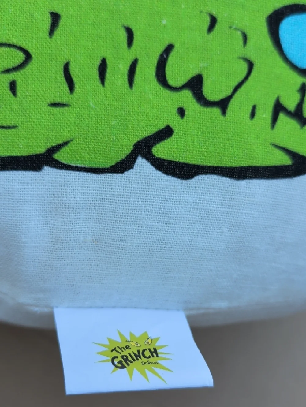The Grinch Cindy Lou Who Holiday Wreath Cartoon Bow Accent Pillow Classic Unique
